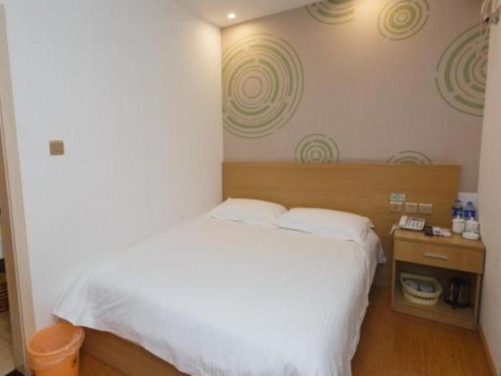 Greentree Inn Zhejiang Ningbo South Railway Station Express Hotel Exterior foto